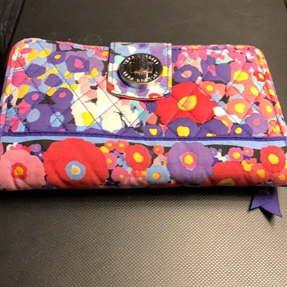 Vera Bradley Handbags - Vera Bradley wallet
